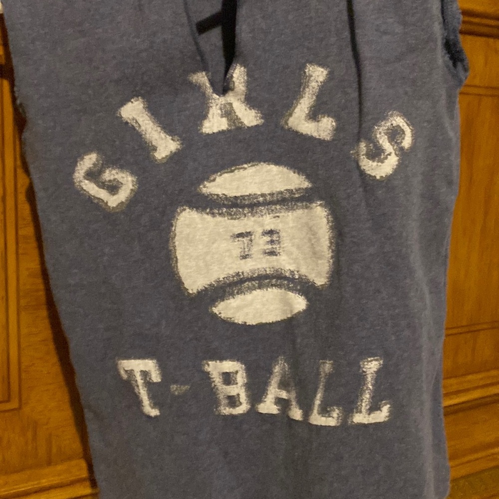 Old Navy Women’s graphic tank, Small, Blue w Red, T-Ball